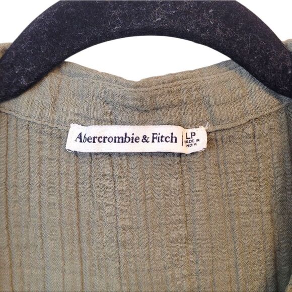 Abercrombie & Fitch Women's Olive Green Gauzy Cotton Romper Size LP - Picture 3 of 5